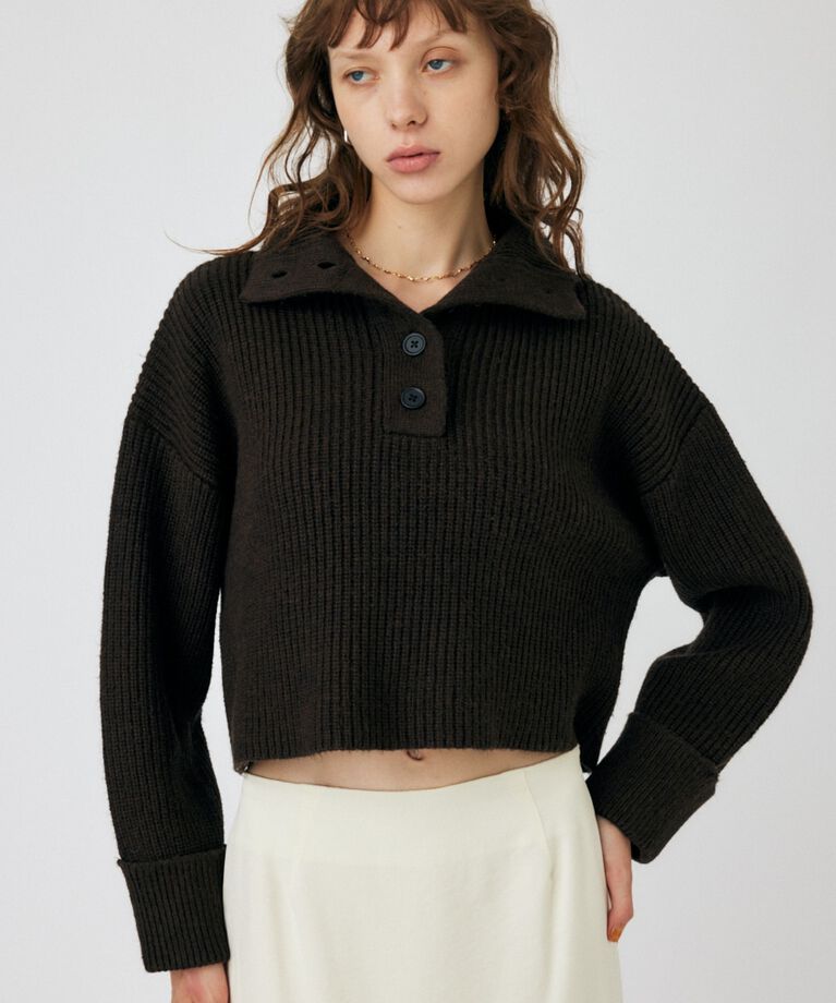 MOUSSY「BUTTON UP HI NECK KNIT トップス」|ニット・セーター|BRN