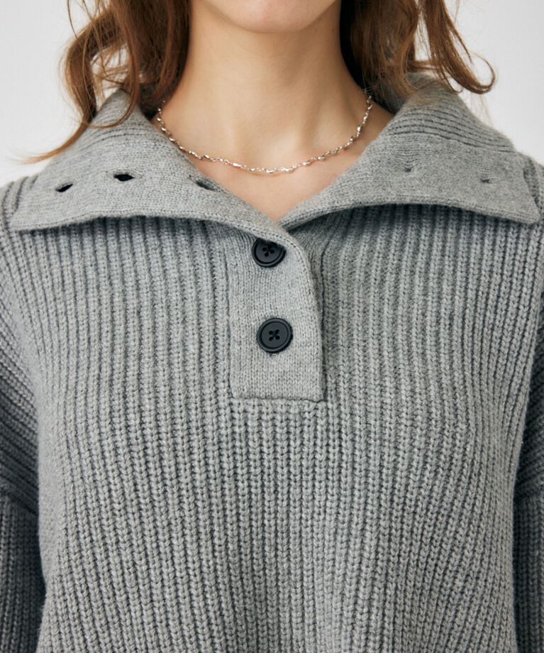 MOUSSY「BUTTON UP HI NECK KNIT トップス」|ニット・セーター|