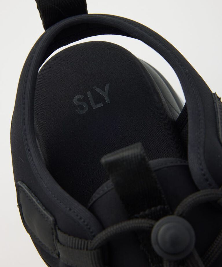 SLY「AIR VOLUME SOLE TECH サンダル」|サンダル|
