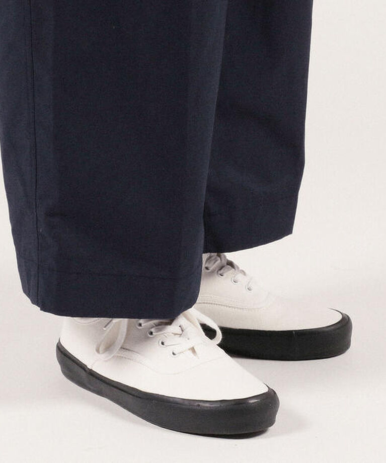 TOMORROWLAND GOODS「【別注】REPRODUCTION OF FOUND×TOMORROWLAND US NAVY ミリタリートレーナー」|スニーカー|